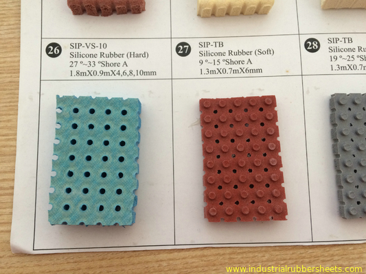 Fogli di schiuma di silicone perforato da 10 mm di lunghezza 0,9 m x 1,8 m per tavolo da stiratura