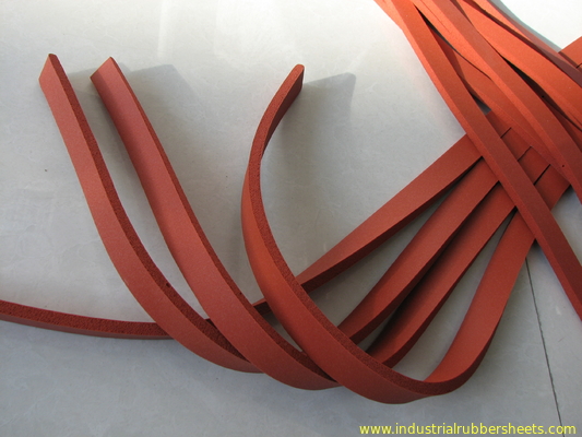 Extruded Silicone Sponge Cord 10-30 Shore A for Industrial Seals