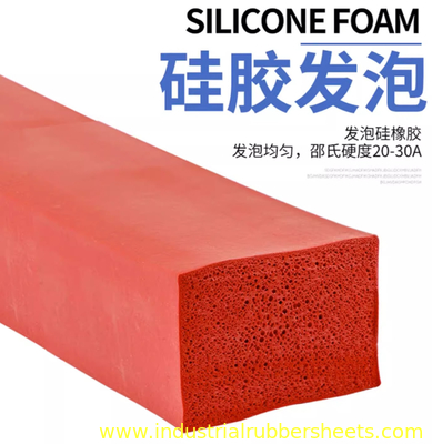Striscia di spugna di silicone, profilo di spugna di silicone estruso da materiale di spugna di silicone a cellule chiuse