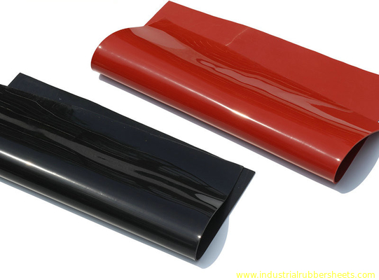 Lo strato rosso e nero del silicone, il silicone Rolls ha graduato 1-10mm x 1.2m secondo la misura la X 10m