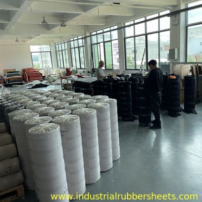 Red 1.5-50mm High Temp Silicone Foam Sheet Close Cell 260°C