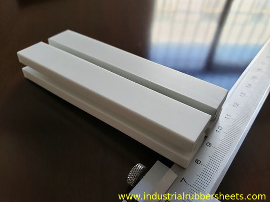Pad per taglio in fibra di vetro PTFE bianco resistente al calore a 260°C per l'industria della carta ondulata